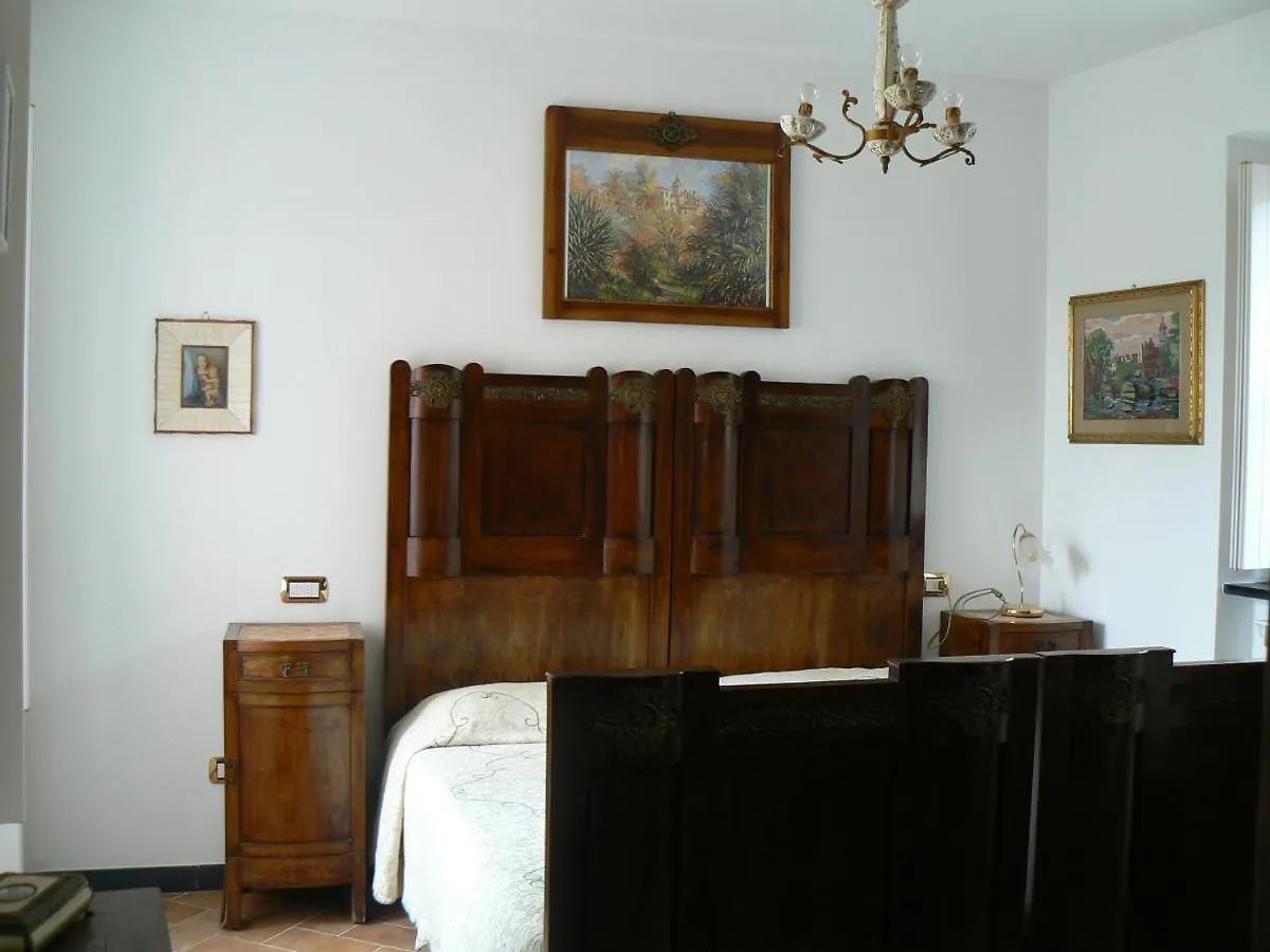 Bed and Breakfast La Casa Di Nonna Carlotta à Castiglione Chiavarese 0*,